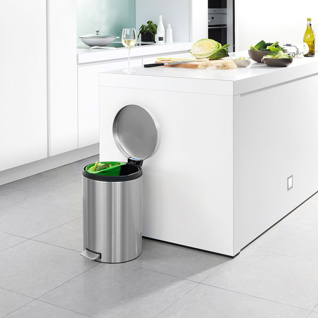 Thùng rác inox đạp chân